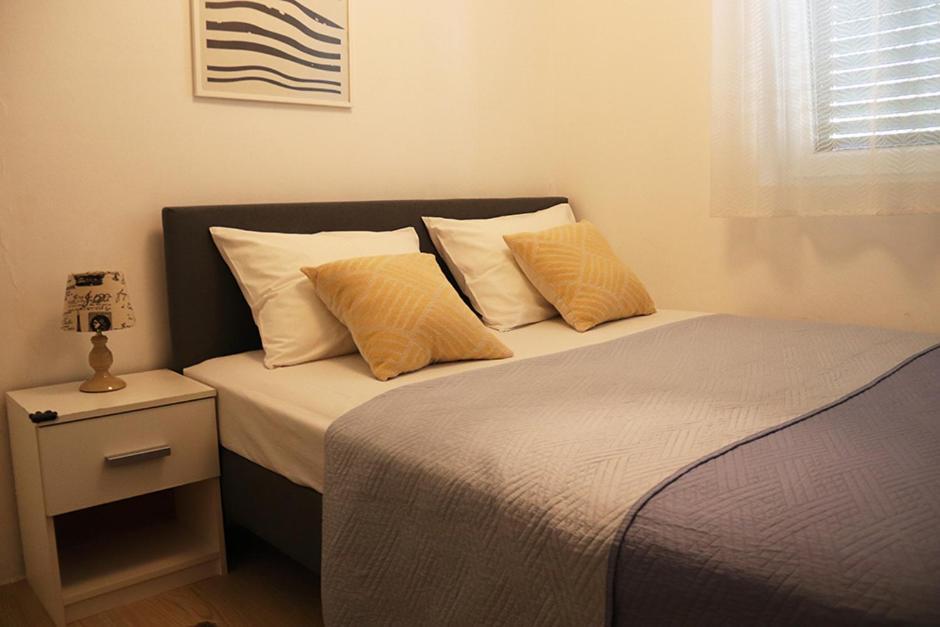 Apartment Doris Šibenik Eksteriør billede